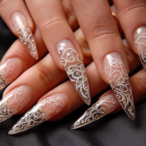 manicures-beautiful-pattern-nails